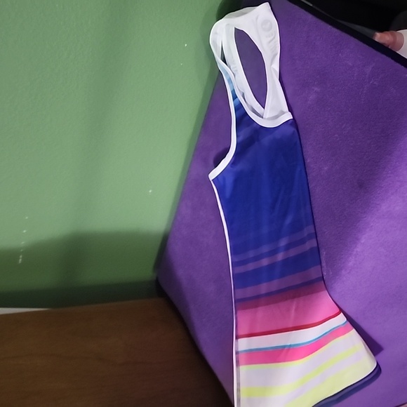 VEUC Wms Sz M Roxy Gradient Stripe Performance Running Sports Tank - Picture 7 of 12